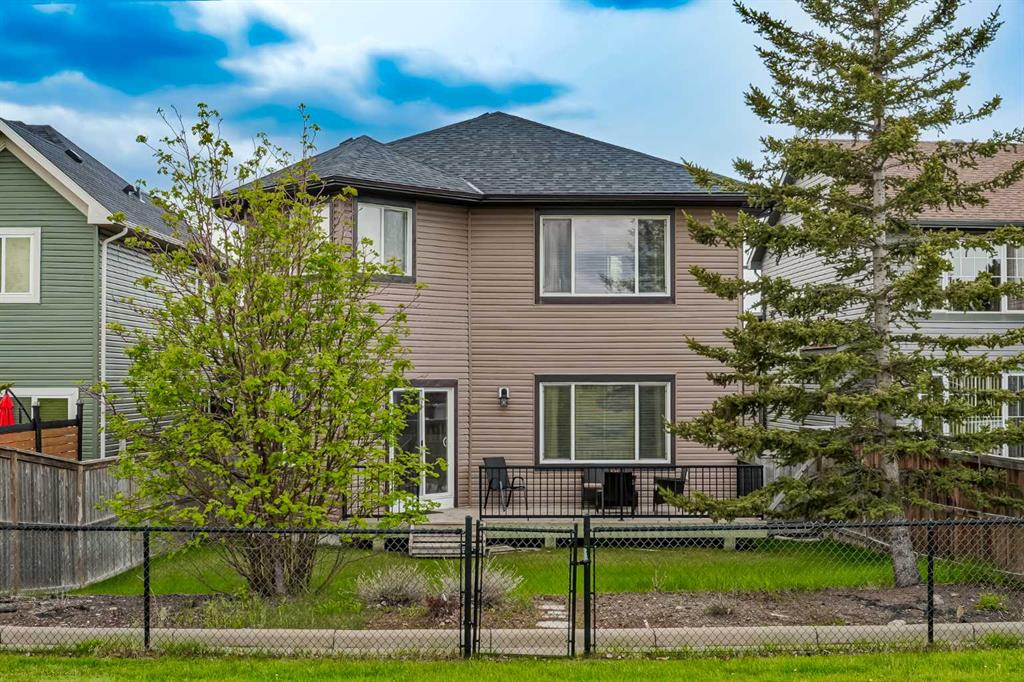 Picture for 32 Evanspark Circle NW