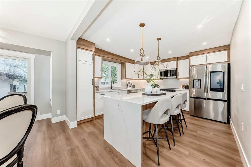 Picture for 275 Silverview Way NW