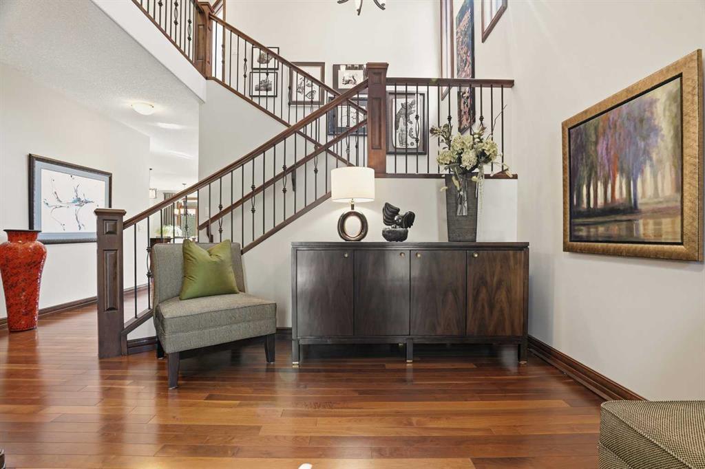 Picture for 12 Aspen Cliff Close SW