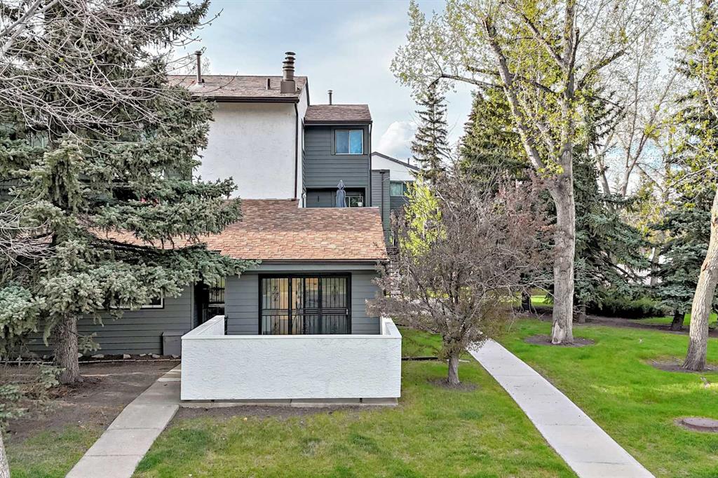 Picture for 307, 2520 Palliser Drive SW