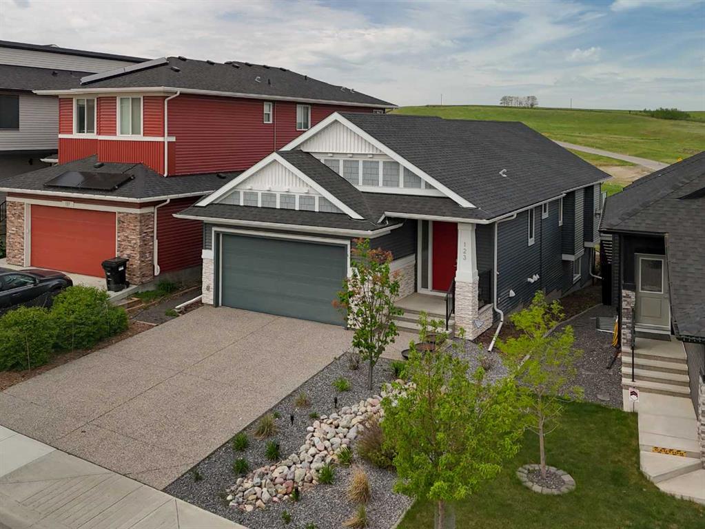 Picture for 123 Crestridge Hill SW
