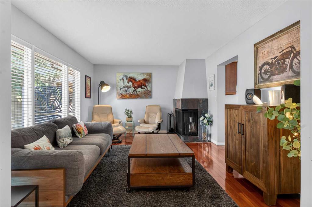 Picture for 348 Midlake Boulevard SE