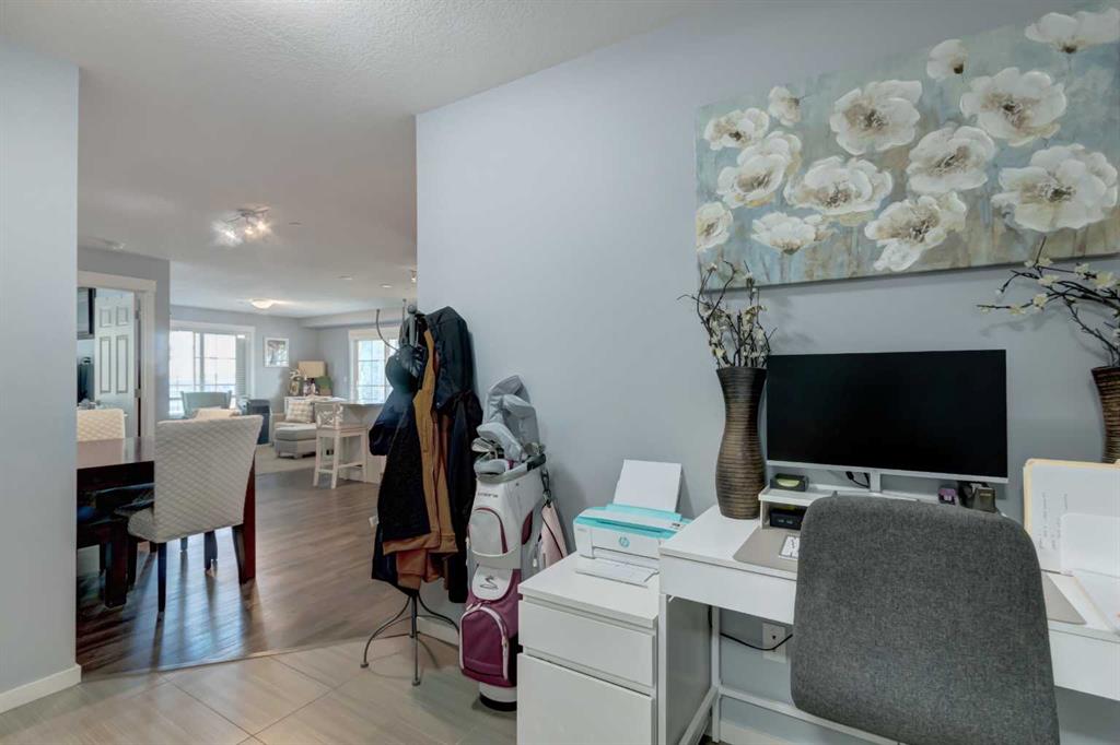 Picture for 2114, 755 Copperpond Boulevard SE