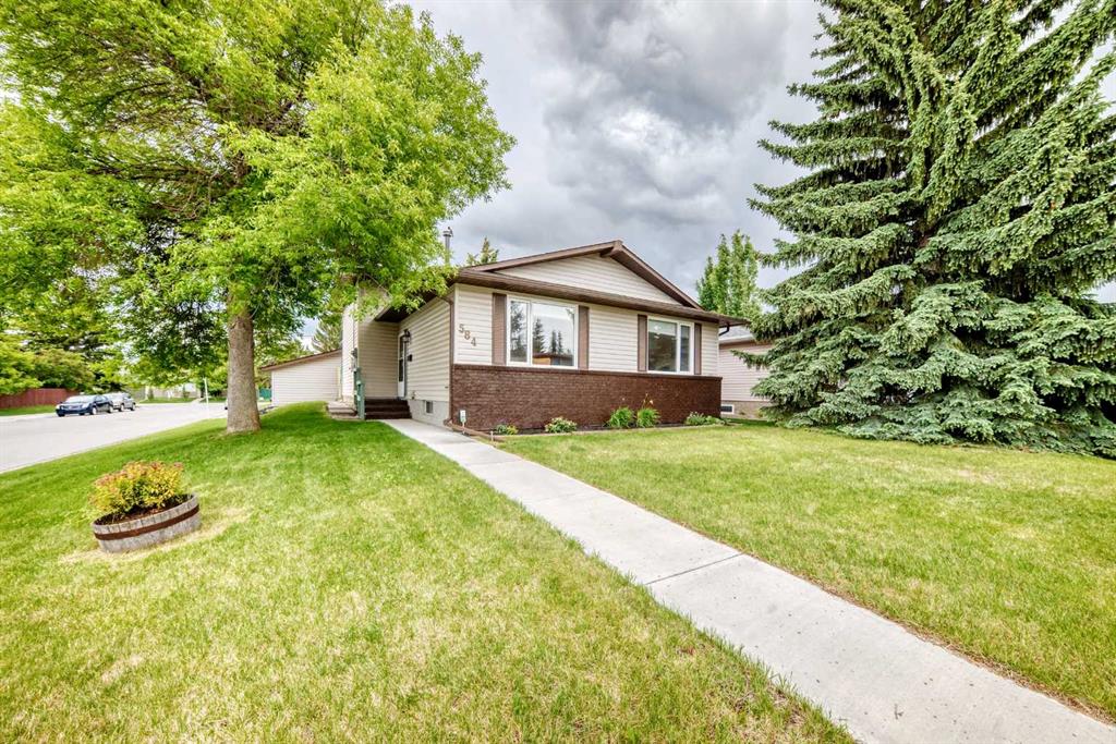 Picture for 584 Woodhill Place SW