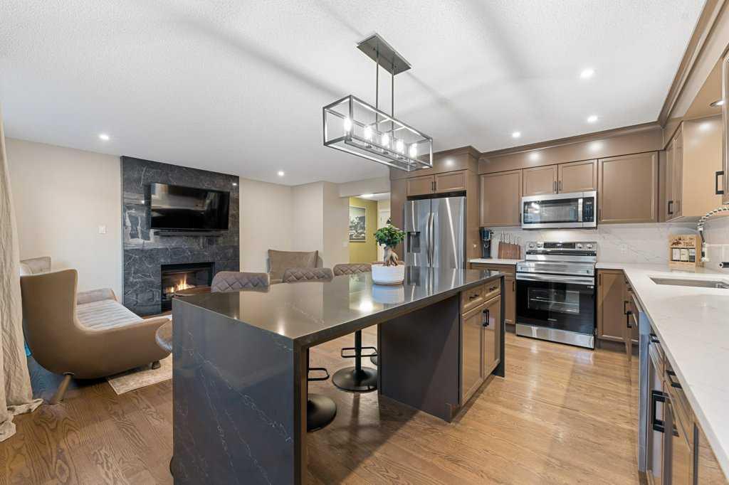 Picture for 173 Bridleridge View SW