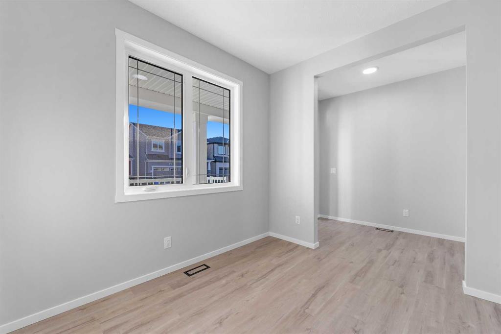 Picture for 38 Cityside View NE