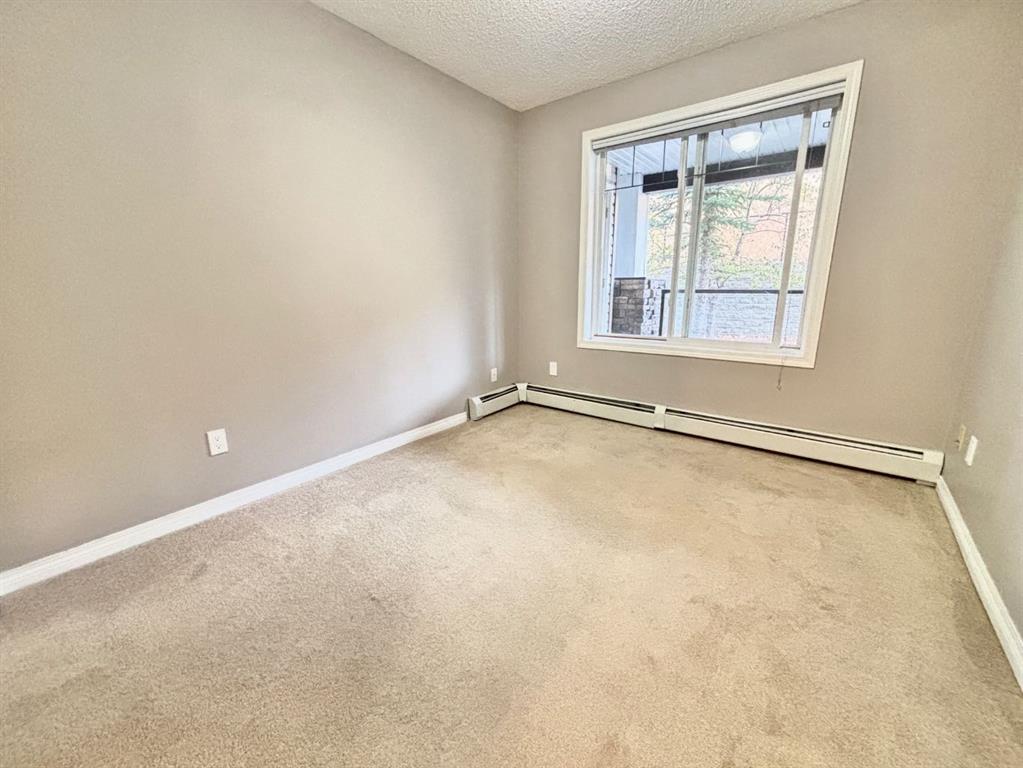 Picture for 116, 369 Rocky Vista Park NW https://www.cirrealty.ca/reb/creb/54/A2266554_21.jpg