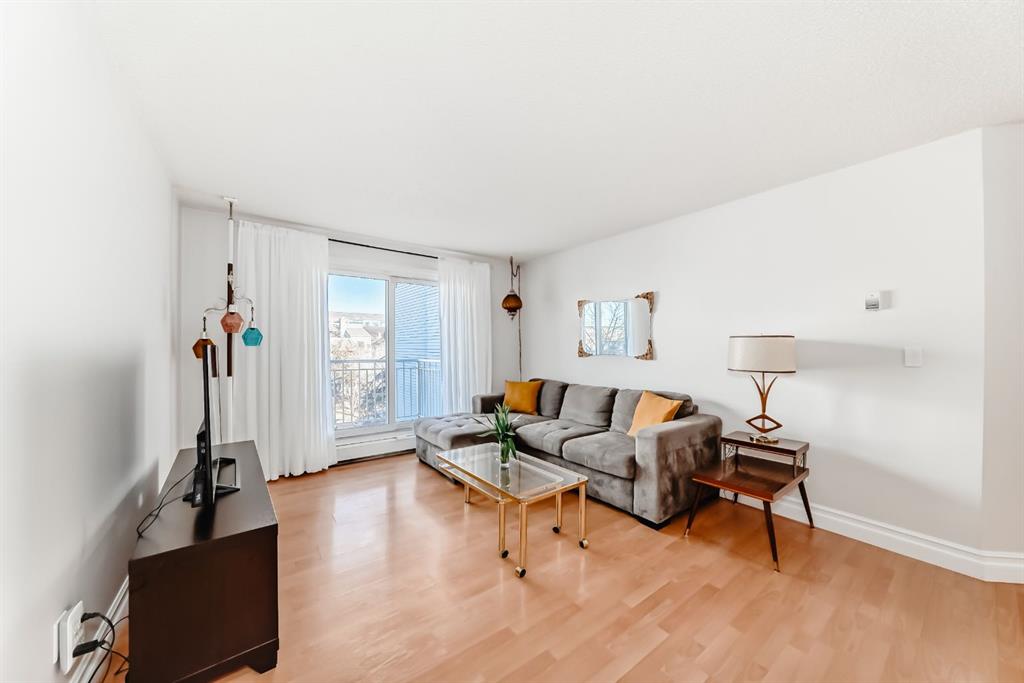 Picture for 310, 1735 11 Avenue SW