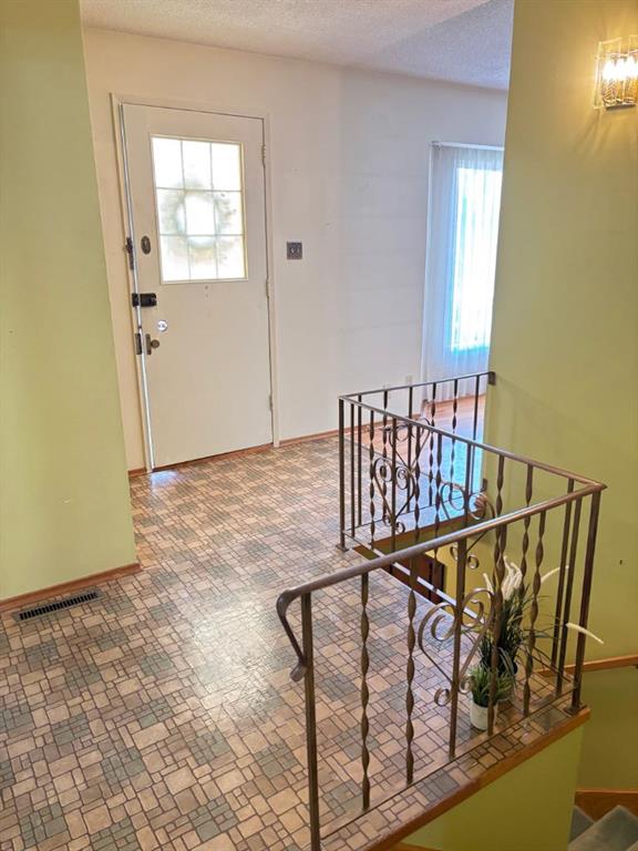 Picture for 1320 Southbow Place SW