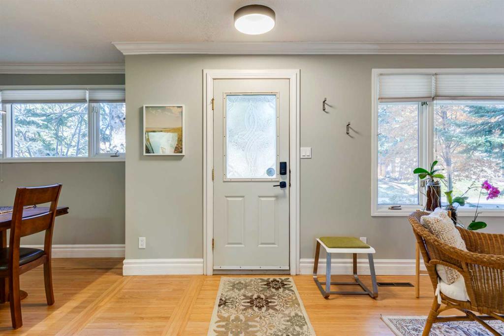 Picture for 3235 Bearspaw Drive NW