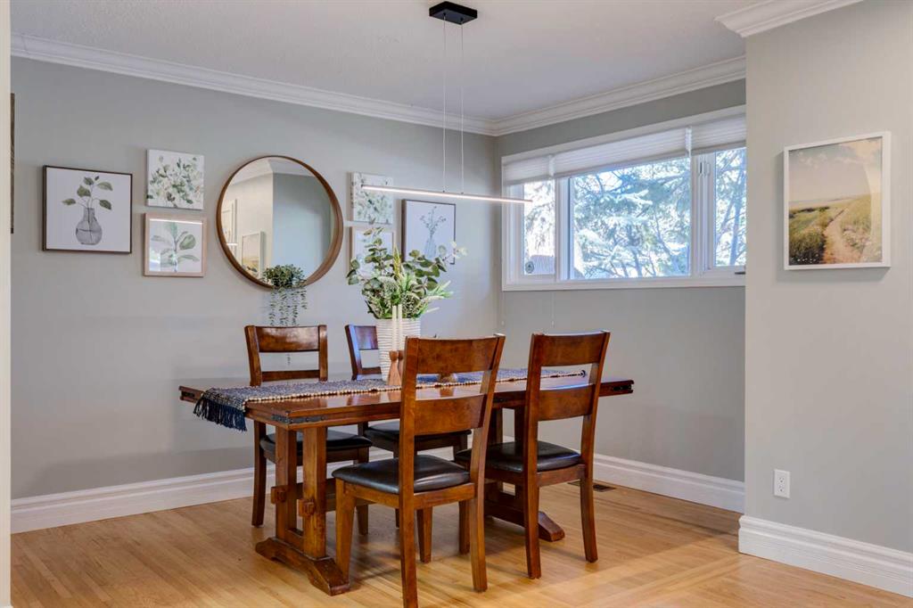 Picture for 3235 Bearspaw Drive NW