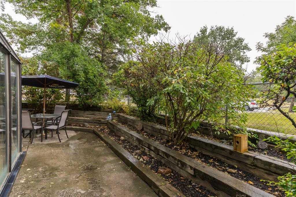 Picture for 102, 59 Glamis Drive SW