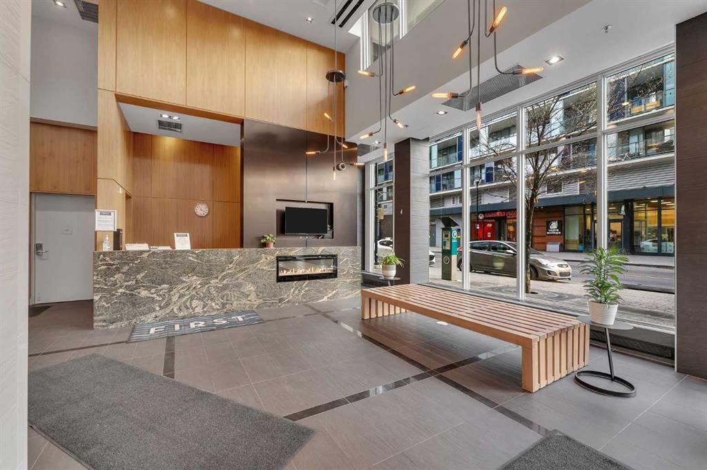 Picture for 707, 550 Riverfront Avenue SE