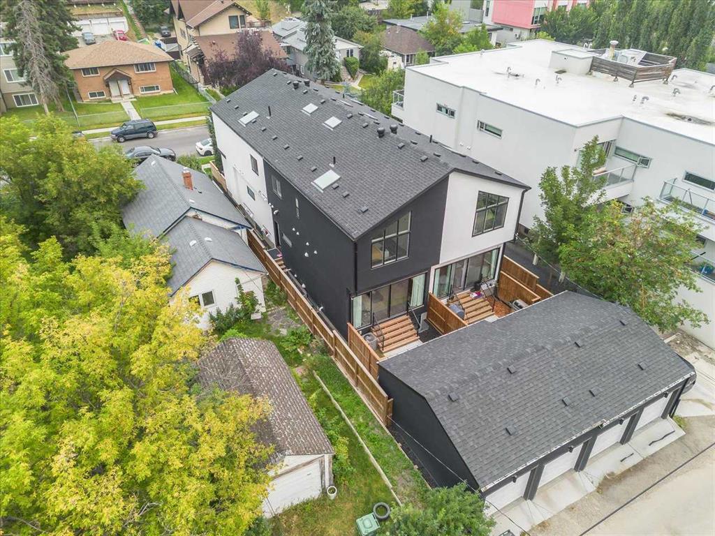 Picture for 4, 1825 27 Avenue SW