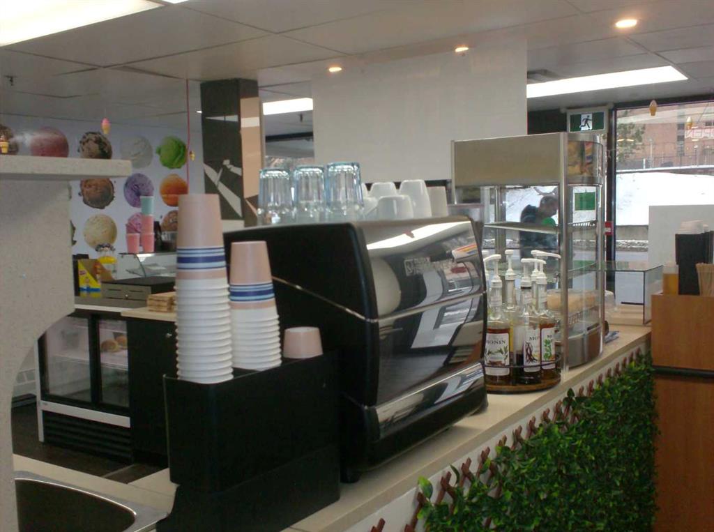 Picture for 215 6 Avenue SE