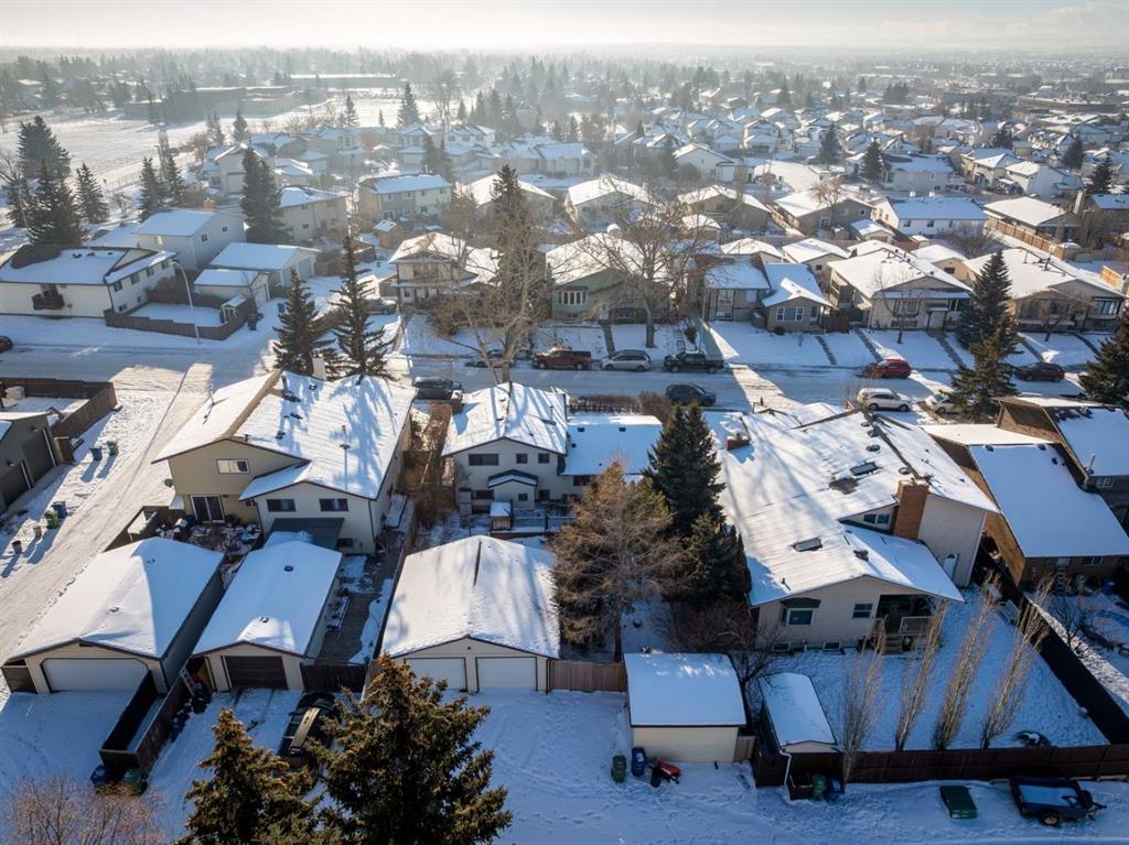 Picture for 9 Jensen Crescent NE