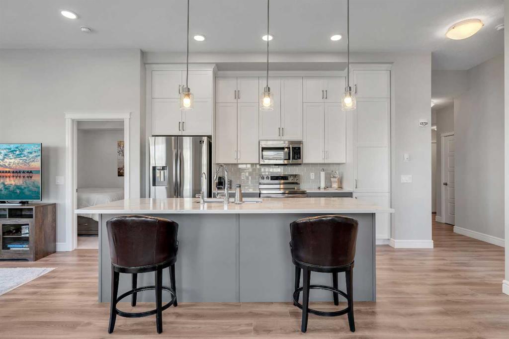 Picture for 418, 19661 40 Street SE