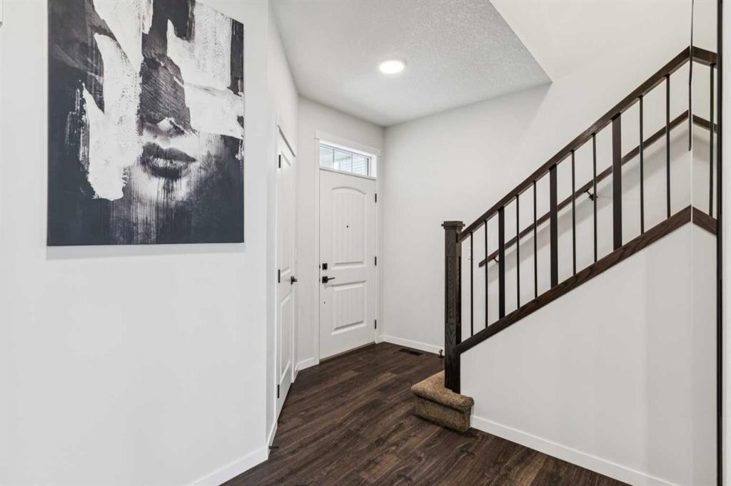 Picture for 86 Creekside Way SW