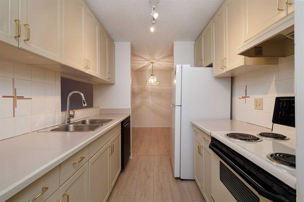 Picture for 207, 723 57 Avenue SW