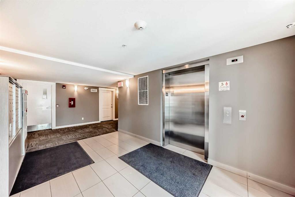 Picture for 6204, 302 Skyview Ranch Drive NE