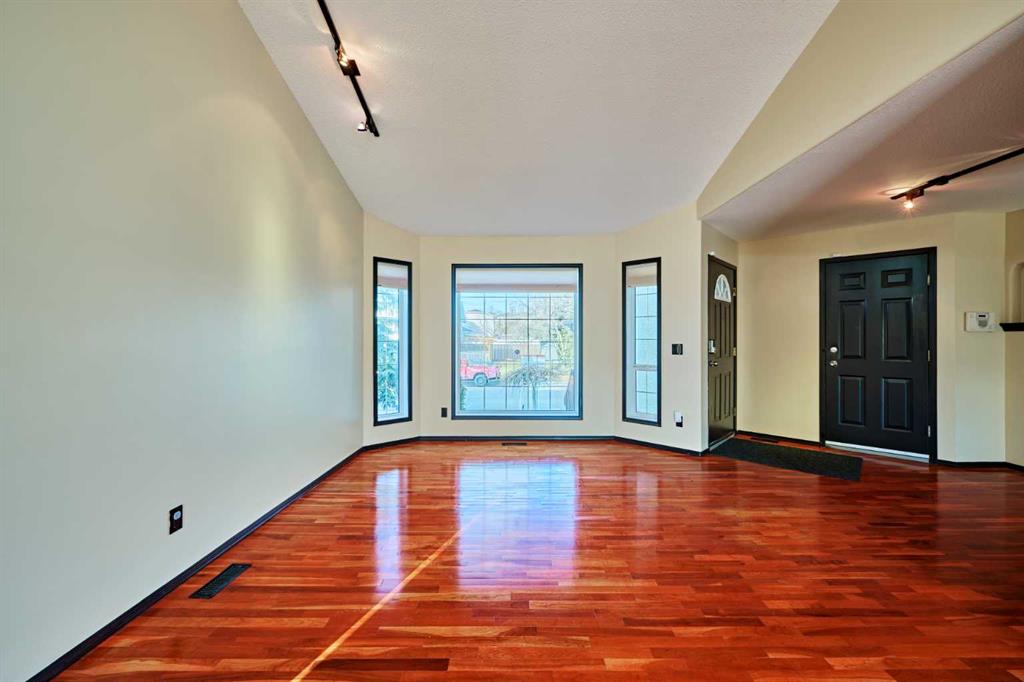 Picture for 131 Arbour Wood Close NW