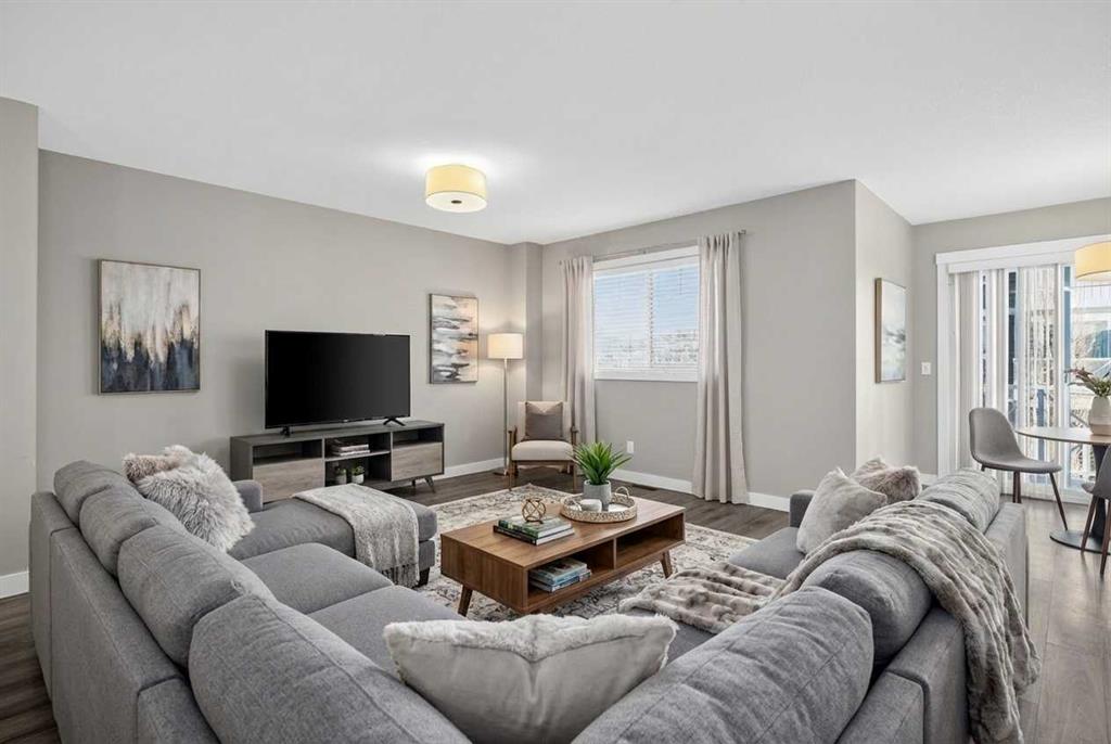 Picture for 307 Skyview Ranch Grove NE