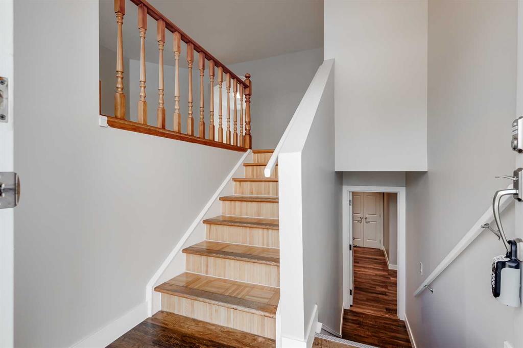 Picture for 8111 Ranchview Drive NW