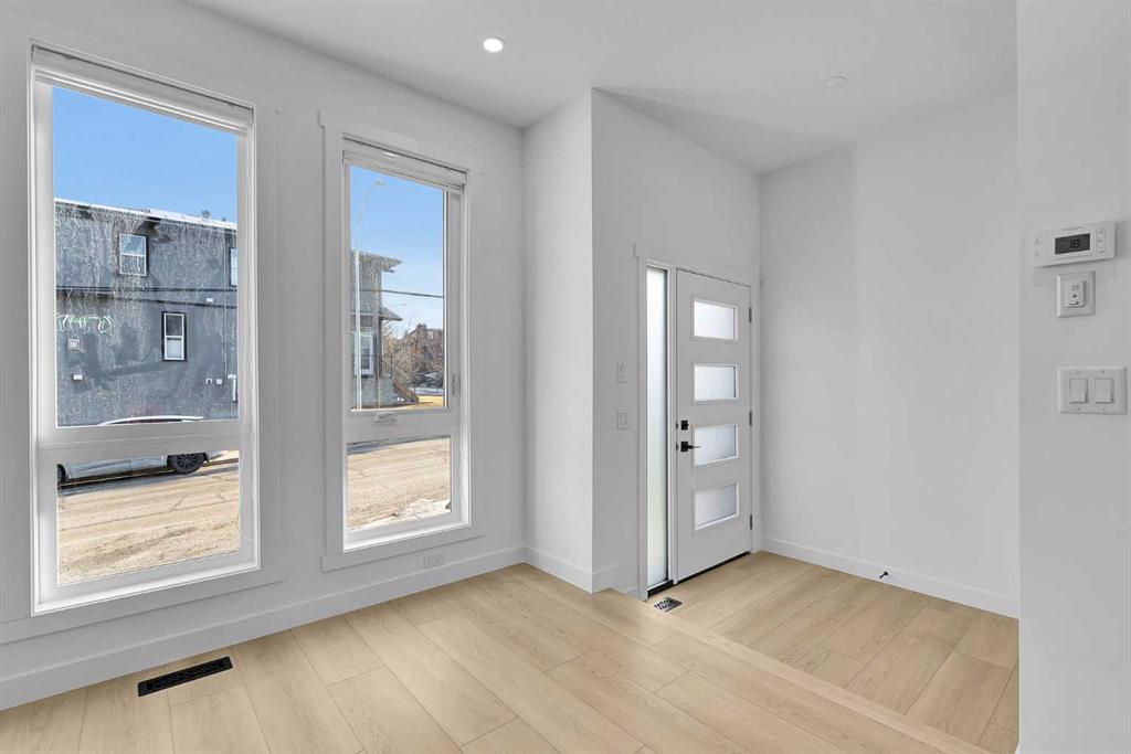 Picture for 2605 1 Street NE