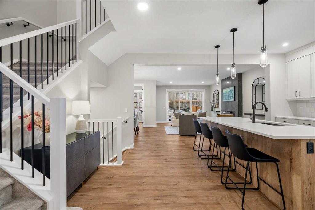 Picture for 135 Silver Spruce Grove SW