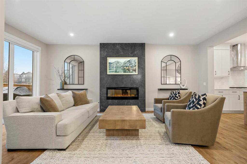 Picture for 135 Silver Spruce Grove SW