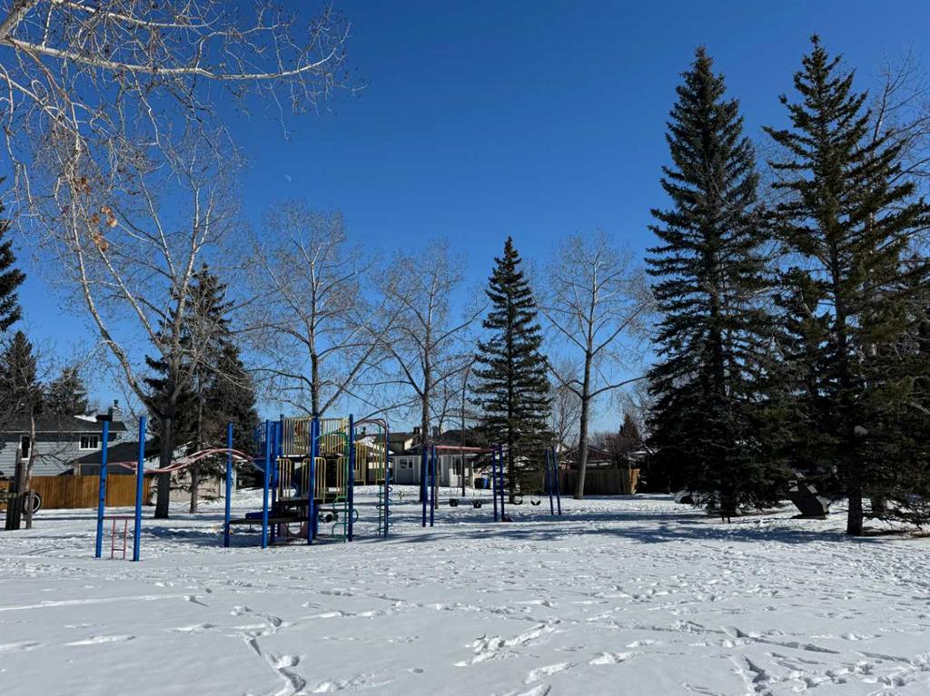 Picture for 132 Shawcliffe Circle SW