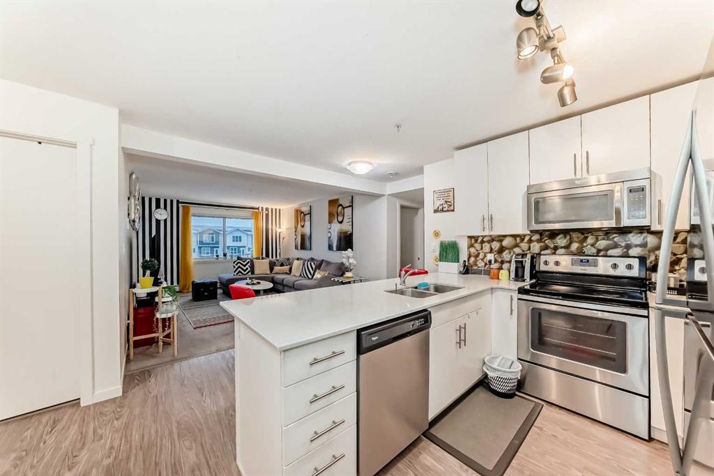 Picture for 3302, 181 Skyview Ranch Manor NE