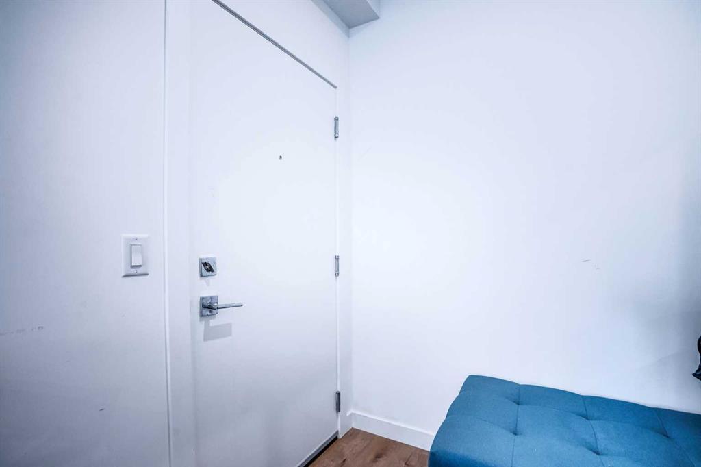 Picture for 2114, 681 Savanna Boulevard NE