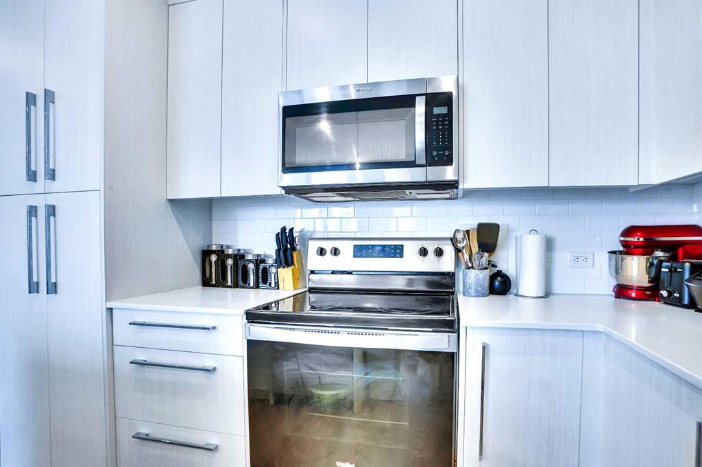 Picture for 2114, 681 Savanna Boulevard NE