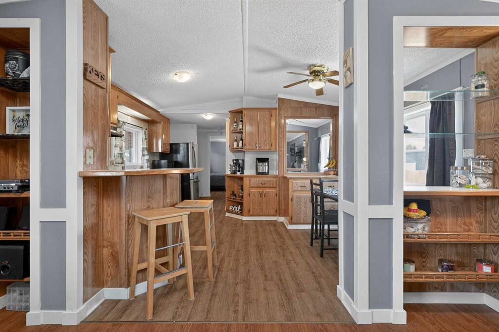 Picture for 110, 6220 17 Avenue SE