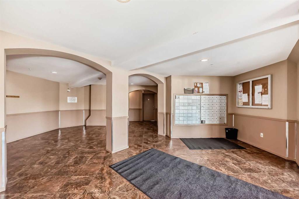 Picture for 1125, 60 Panatella Street NW