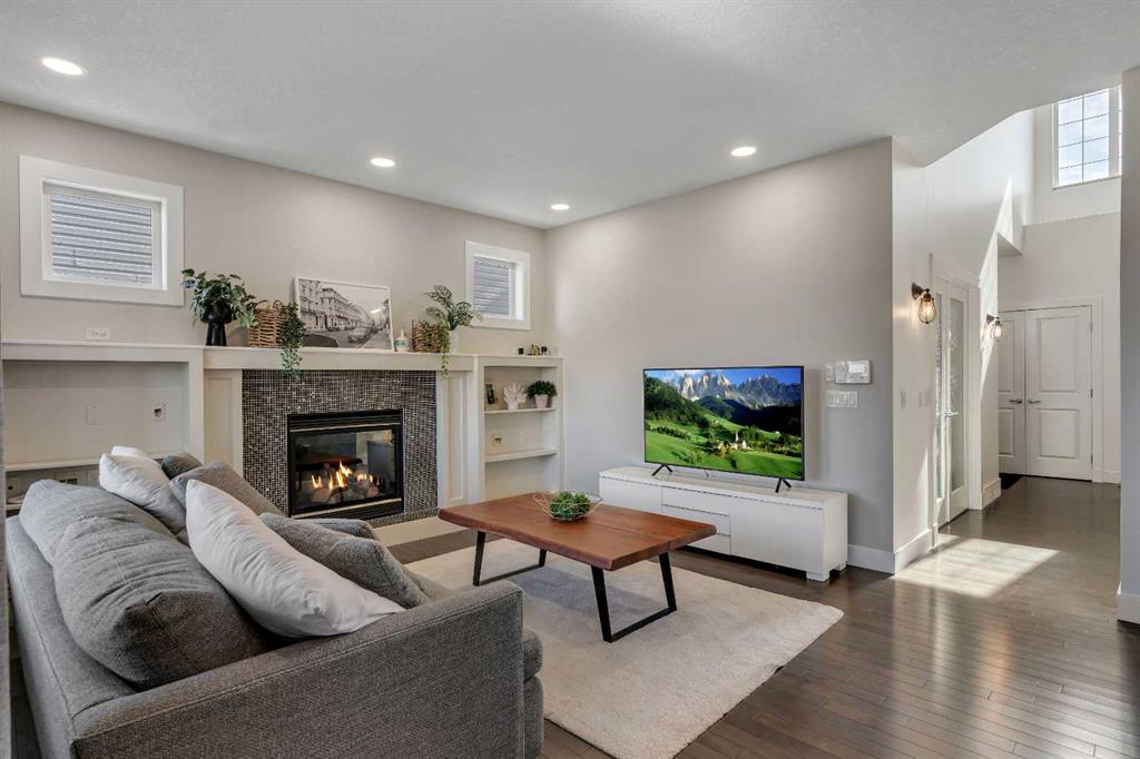 Picture for 135 Copperleaf Crescent SE