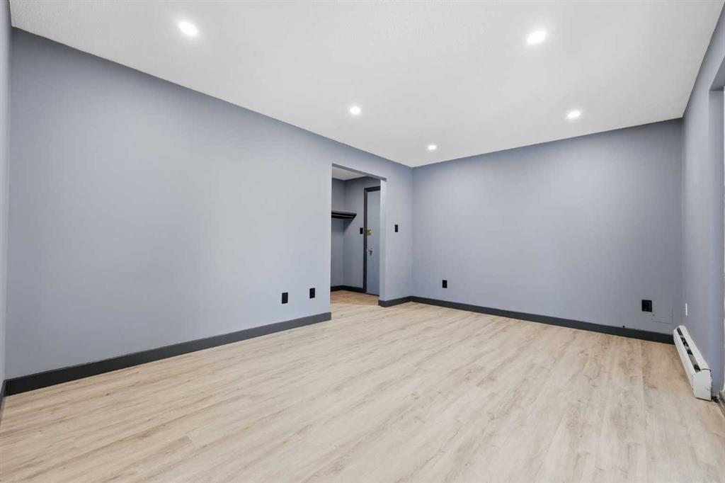 Picture for 203, 3103 Blakiston Drive NW