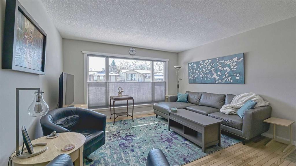 Picture for 64 Midglen Drive SE