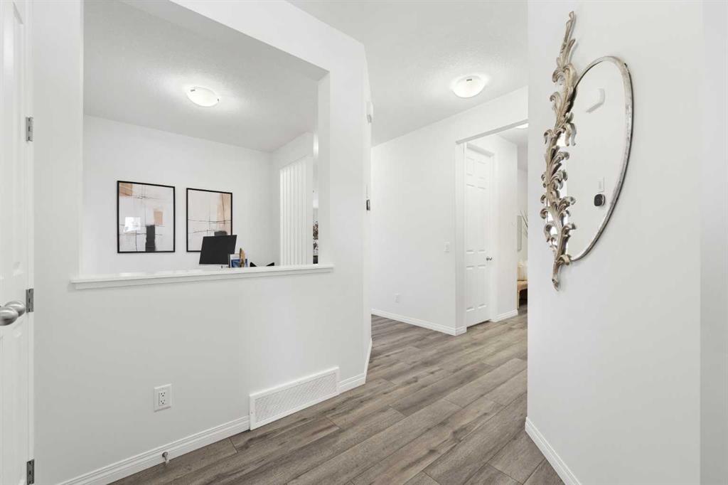 Picture for 1345 Chinook Gate Green SW