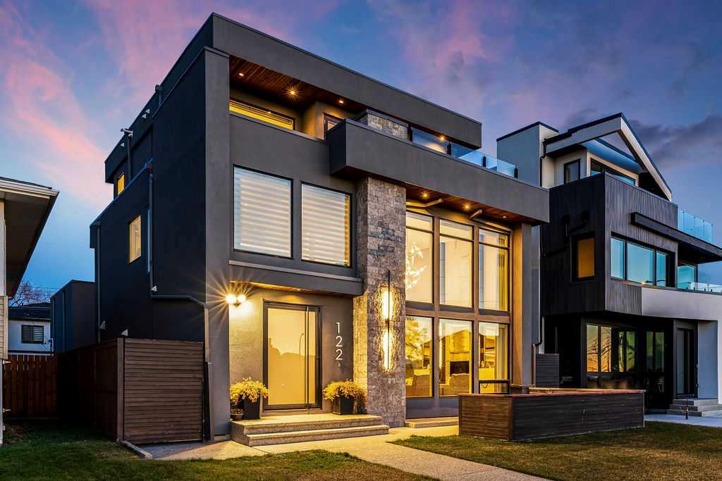 Picture for 122 13 Street NE