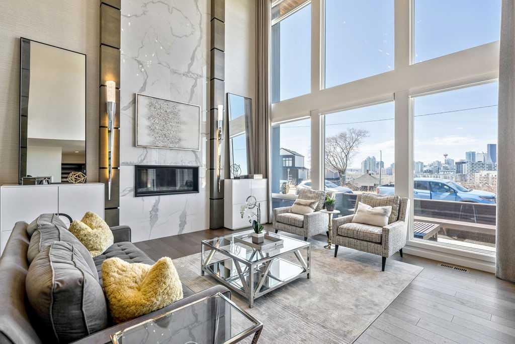 Picture for 122 13 Street NE