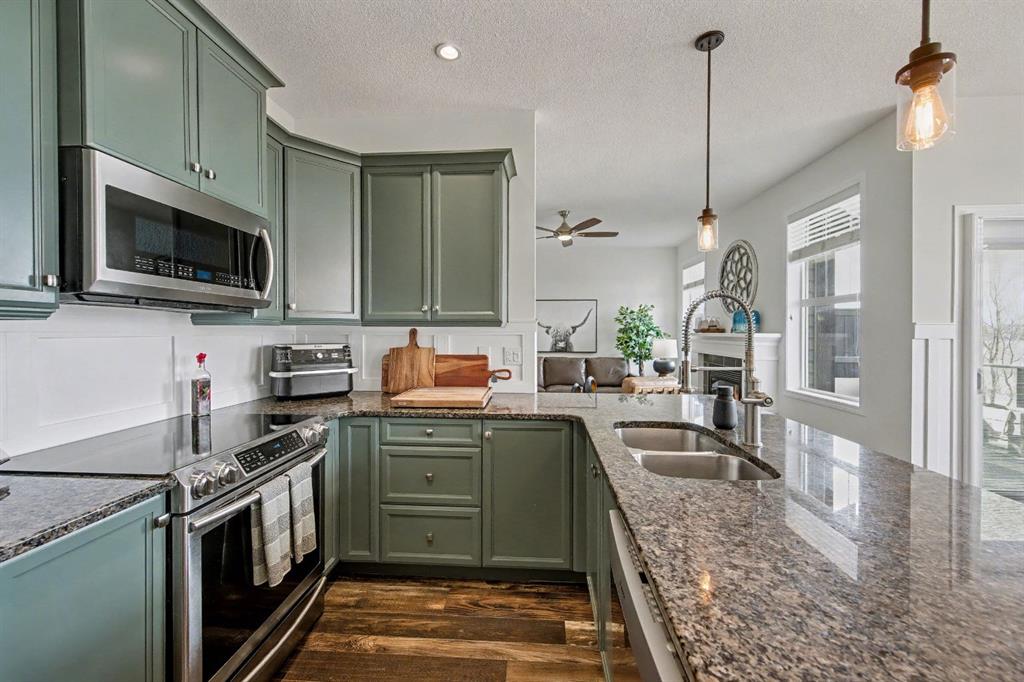 Picture for 2503, 1001 8 Street NW