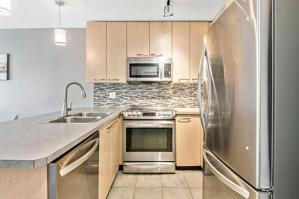 Picture for 412, 5115 Richard Road SW