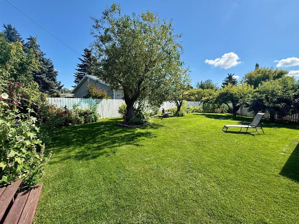 Picture for 807 8 Avenue SE