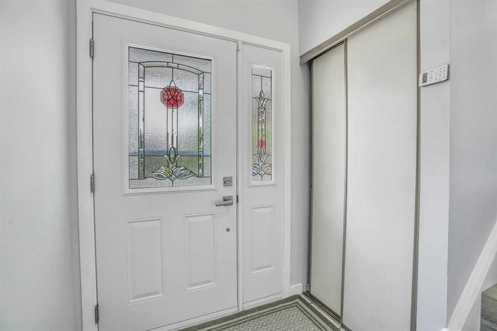 Picture for 76 Aberfoyle Close NE
