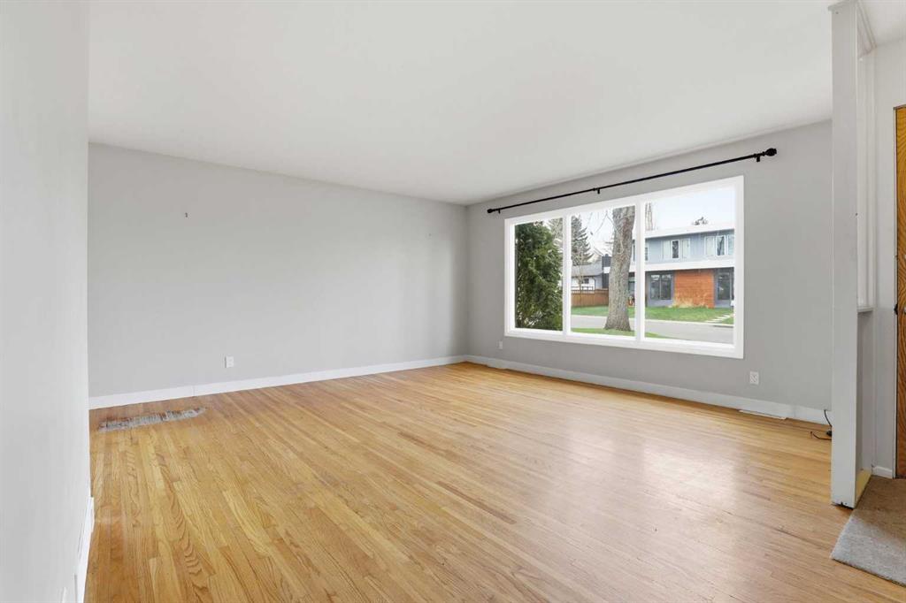 Picture for 140 Fyffe Road SE