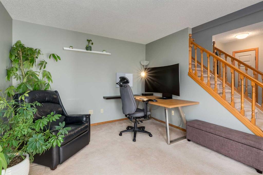Picture for 159 Macewan Drive NW