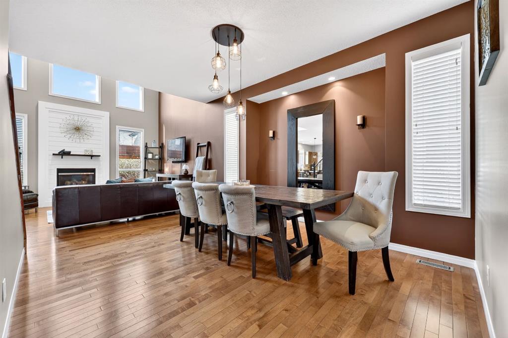 Picture for 222 West  Creek Mews 