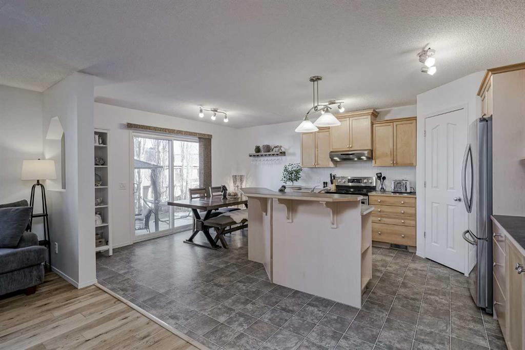 Picture for 212 Cove Court 